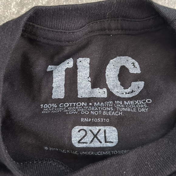 TLC NO SCRUBS short sleeve tee shirt size large and 2xl NWOT - Picture 5 of 5